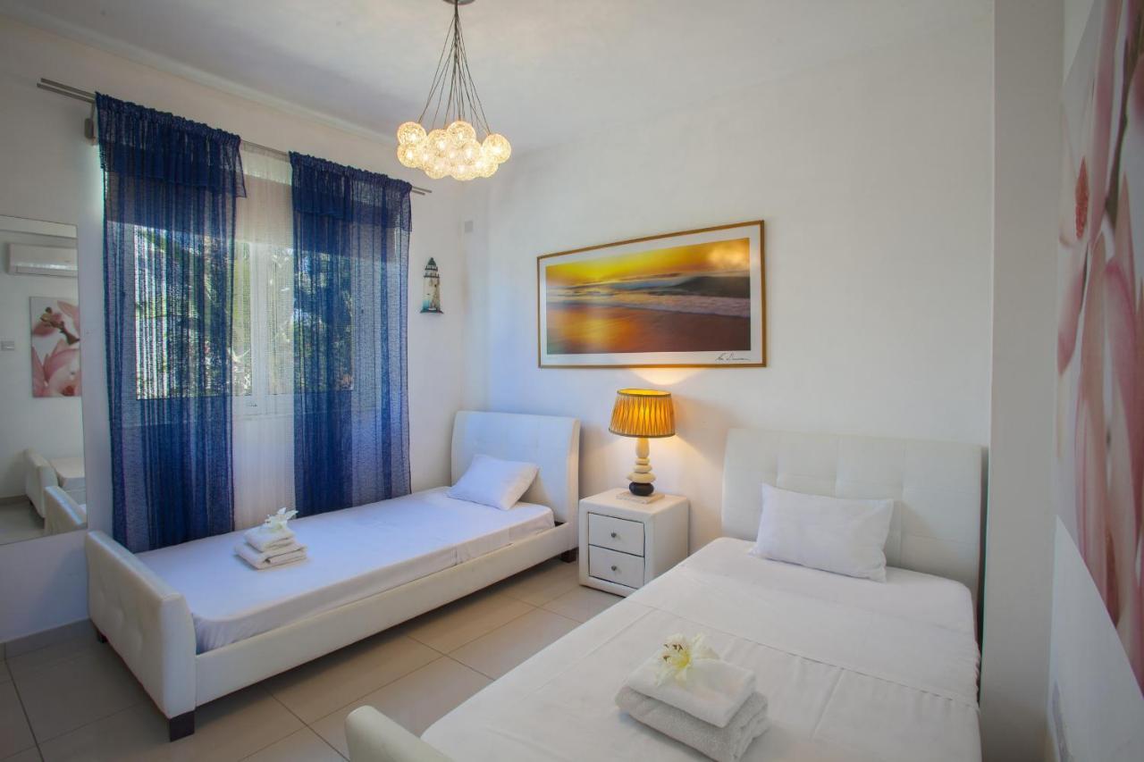Ayia Thekla Seafront Villa Lavender Ayia Napa Exterior foto